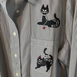 Women's Cat Appliqué Button Down Shirt